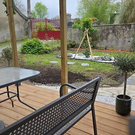 Idéal Pour Deux Avec Accès Bain Nordique Asson